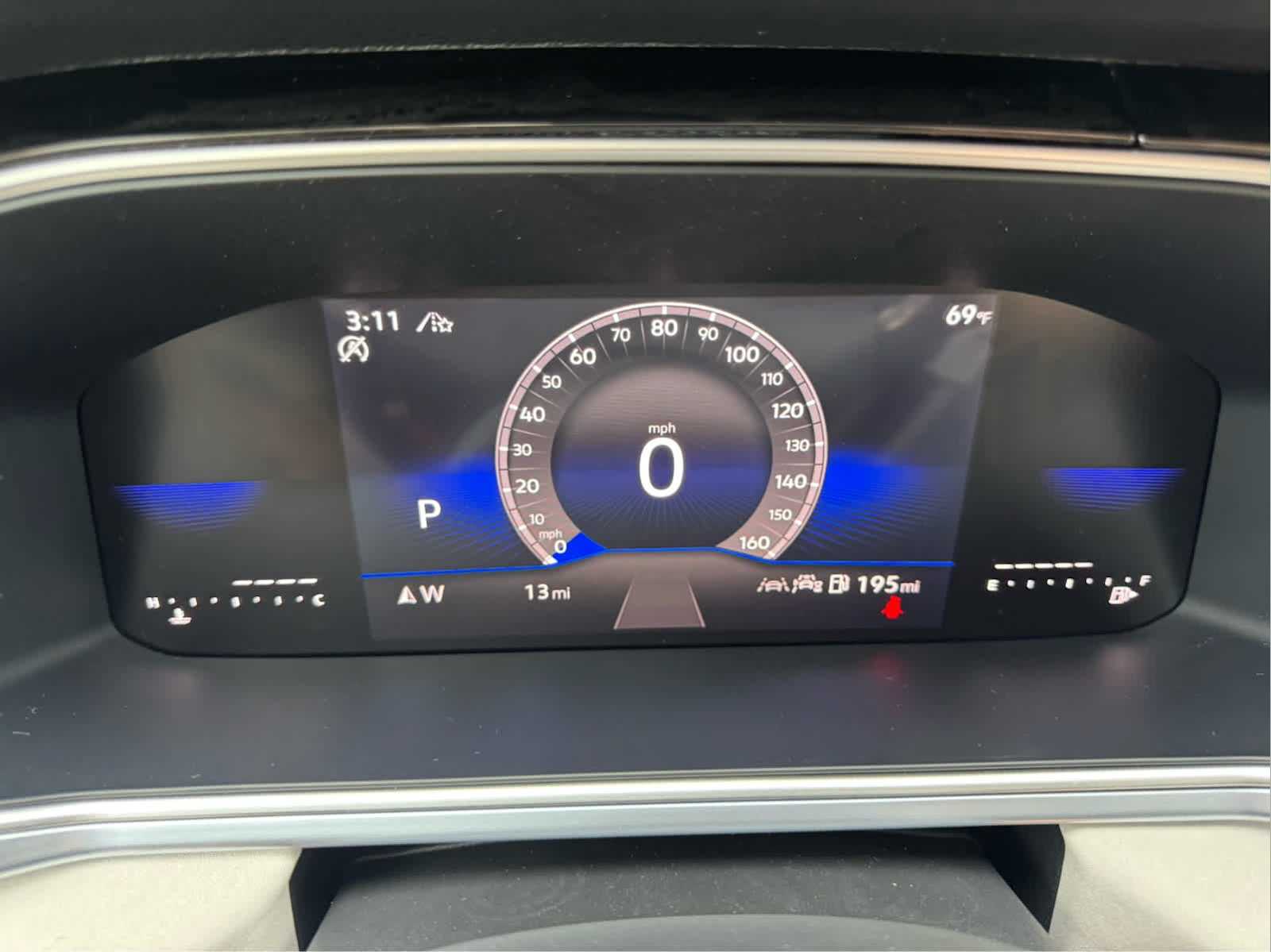 2025 Volkswagen Taos SE photo 14