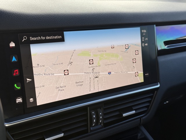 2023 Porsche Cayenne Base photo 14