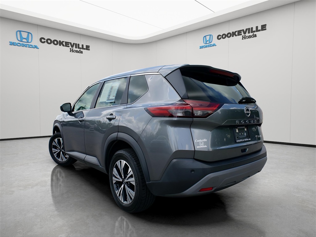 2023 Nissan Rogue SV photo 2