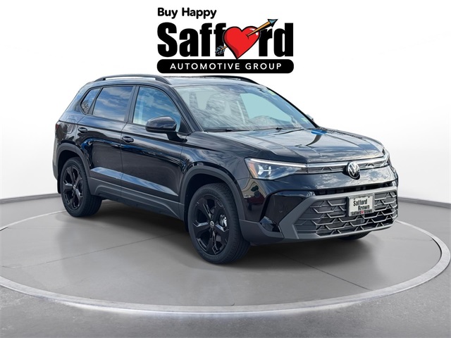 2025 Volkswagen Taos SE photo 2