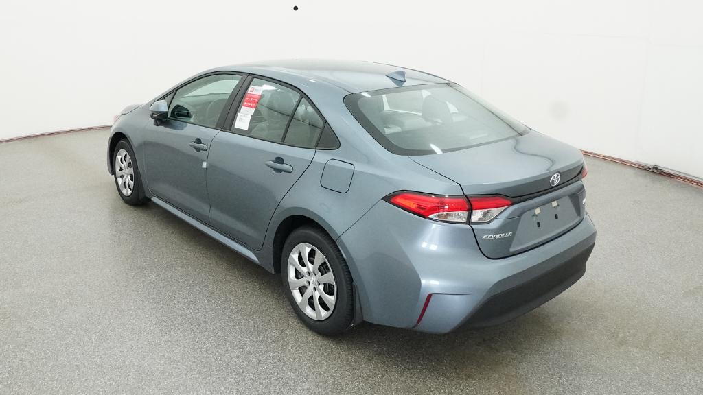2026 Toyota Corolla LE photo 13