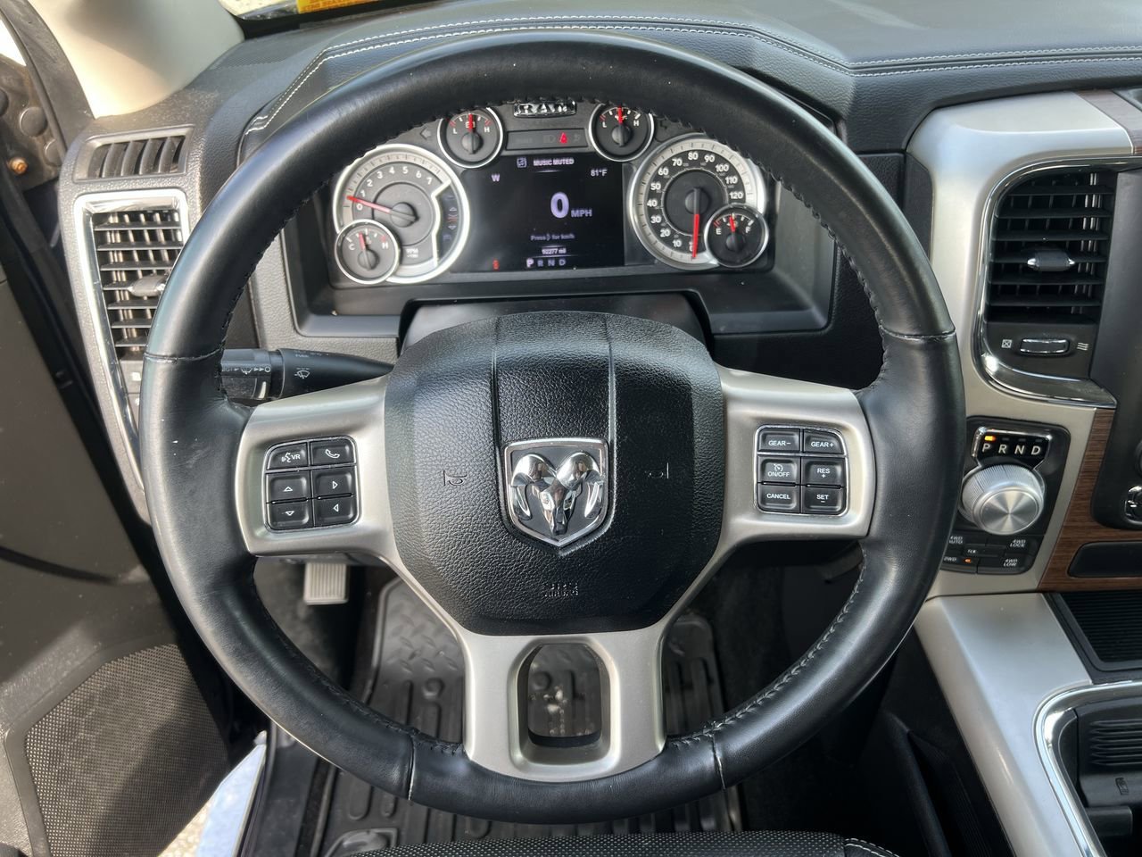 2017 Ram 1500 Laramie photo 22