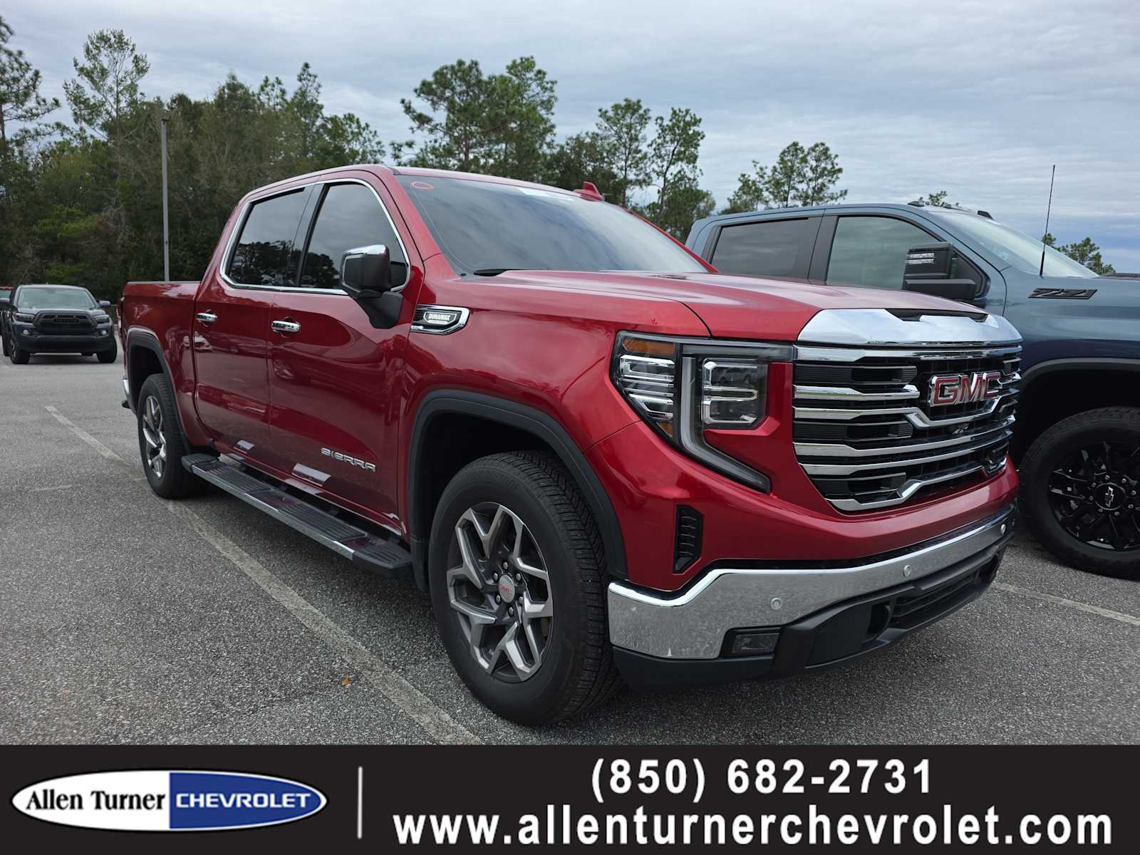 2024 GMC Sierra 1500 SLT's photo