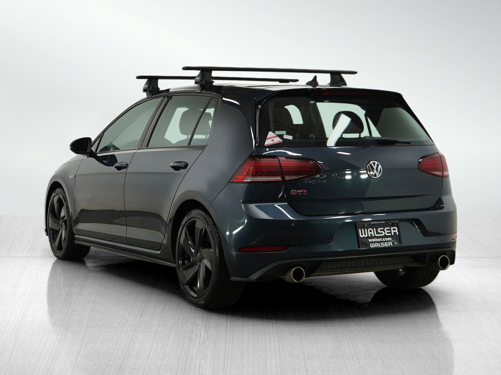 2020 Volkswagen Golf GTI S photo 2