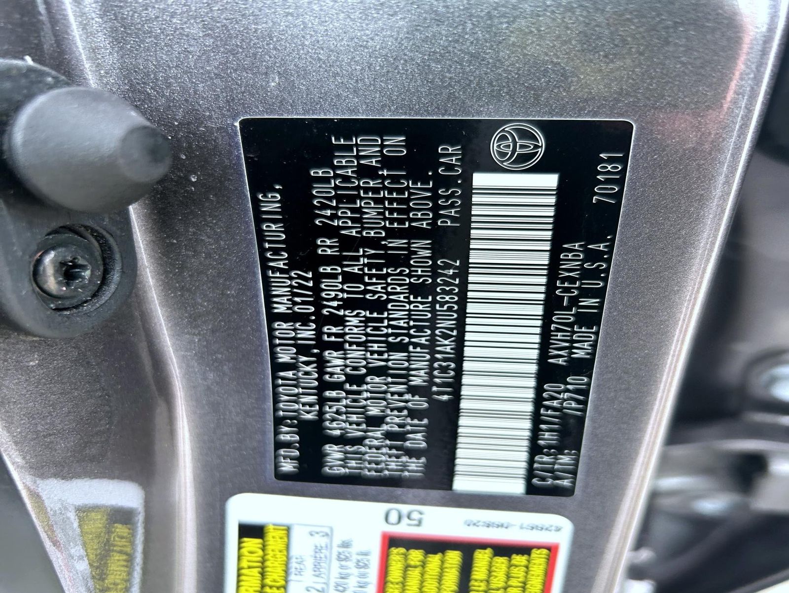 2022 Toyota Camry Hybrid LE photo 20