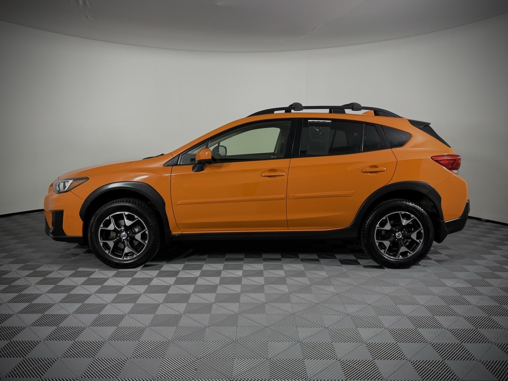 2018 Subaru Crosstrek 2.0i Premium photo 2