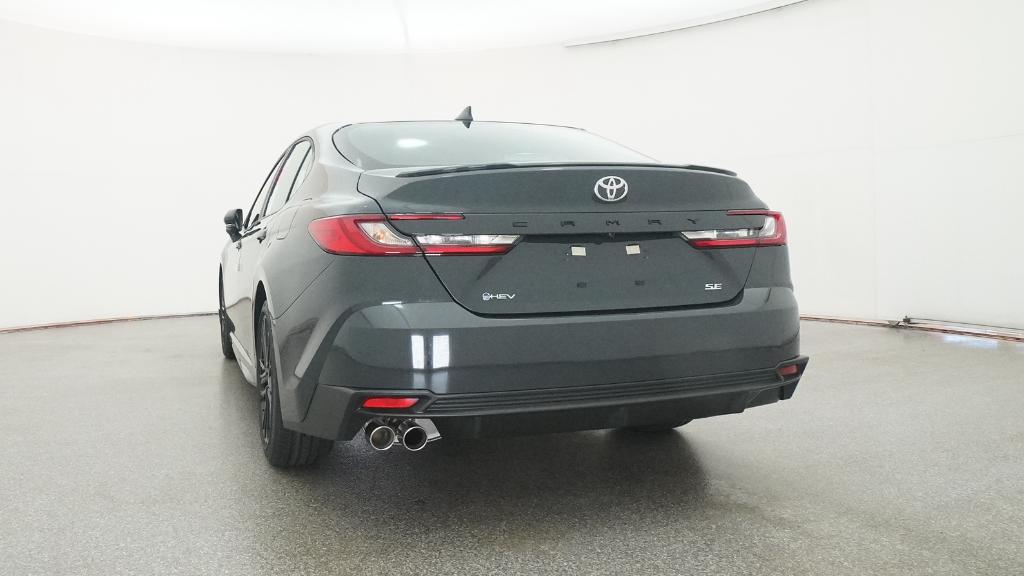 2026 Toyota Camry SE photo 14