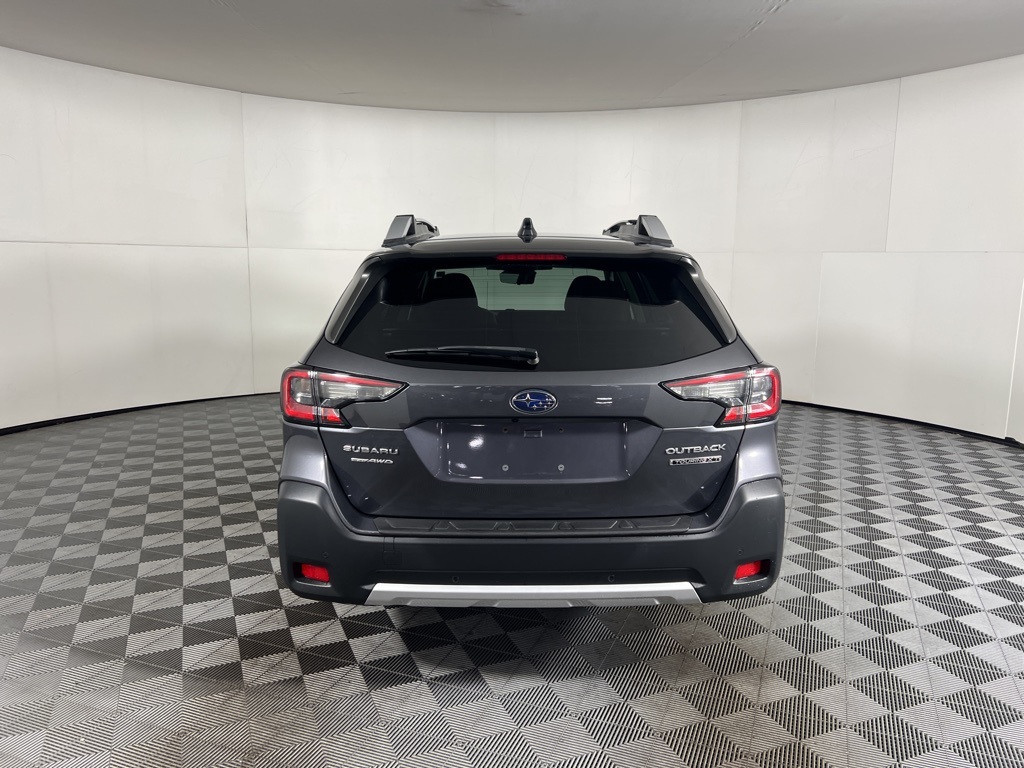 2023 Subaru Outback Touring XT photo 3