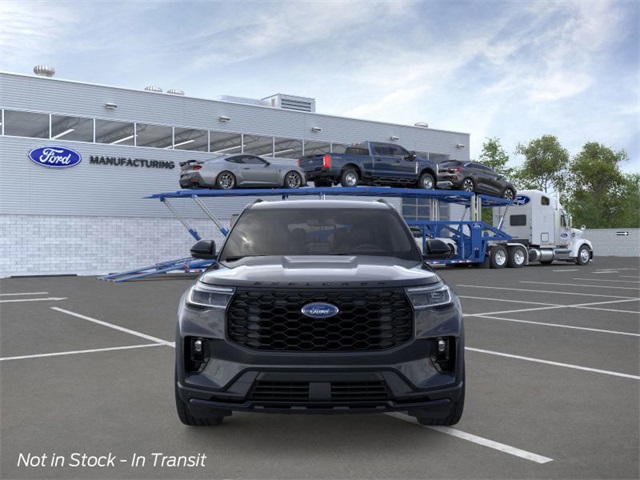 2025 Ford Explorer ST-Line photo 2
