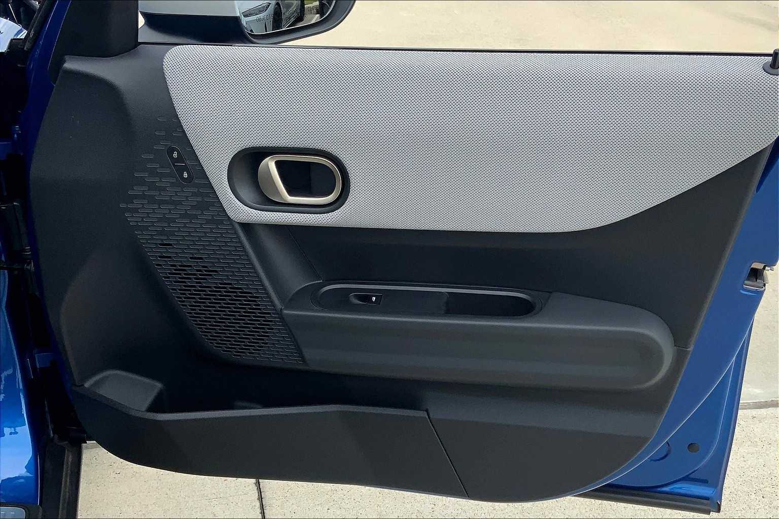 2025 Mini Cooper 4 Door Hardtop photo 25