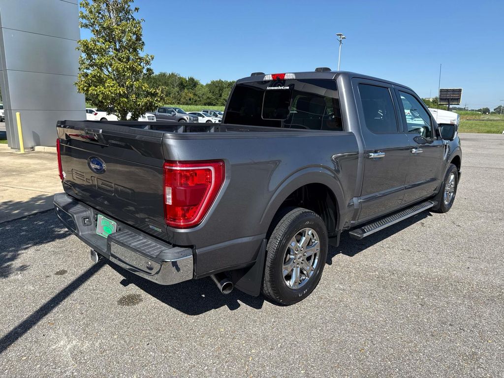 2021 Ford F-150 XLT photo 7