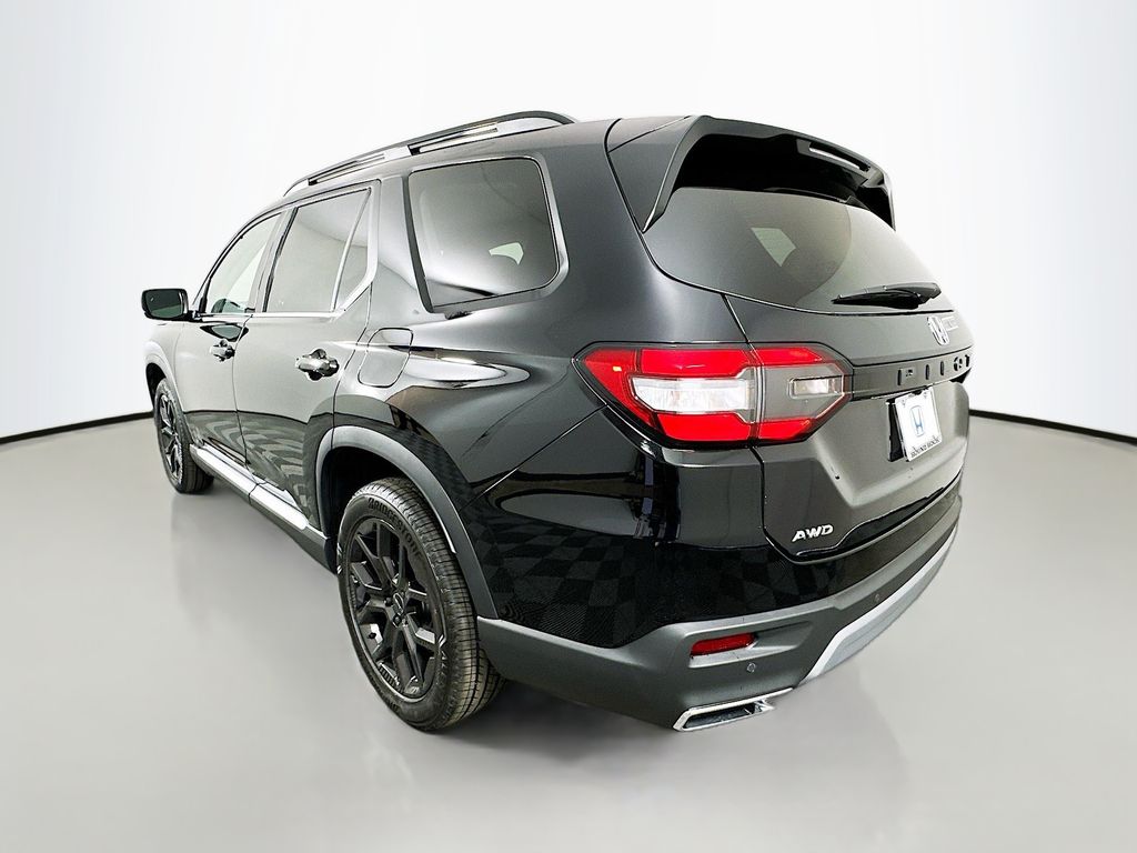 2025 Honda Pilot Touring photo 7