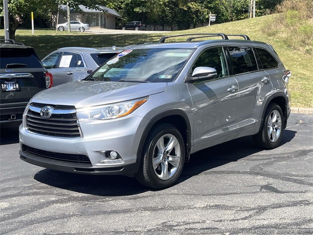 2016 Toyota Highlander Limited photo 6