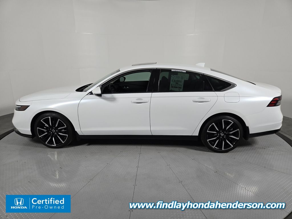 2024 Honda Accord Touring Hybrid photo 4