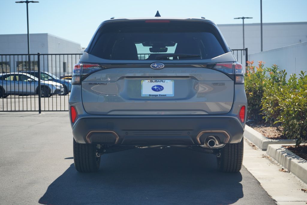 2025 Subaru Forester Sport photo 3