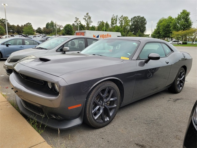 2022 Dodge Challenger GT photo 2