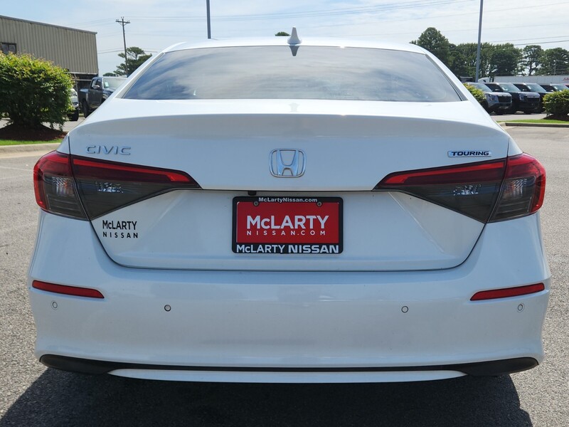2022 Honda Civic Touring photo 4