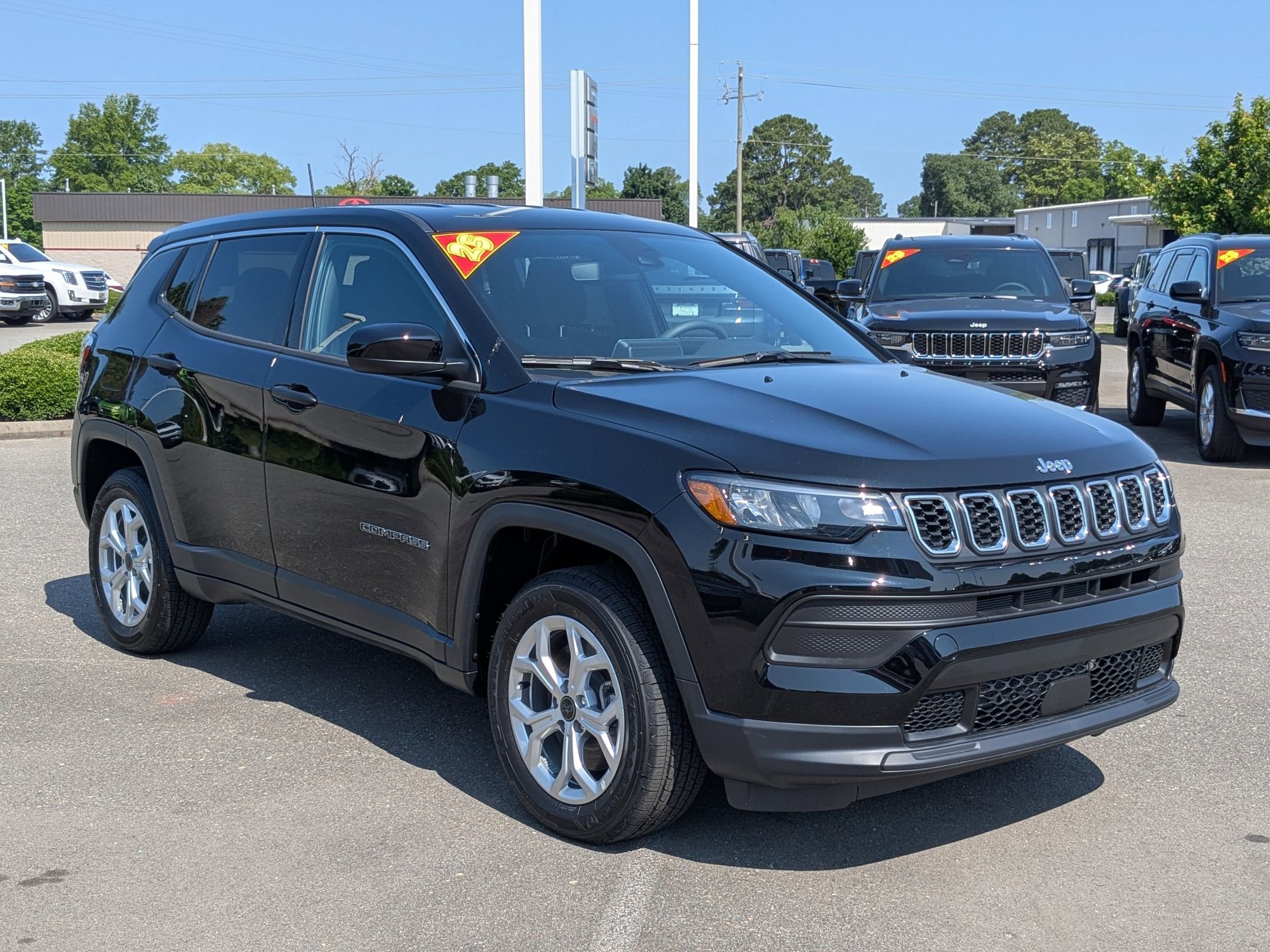 2025 Jeep Compass Sport photo 3