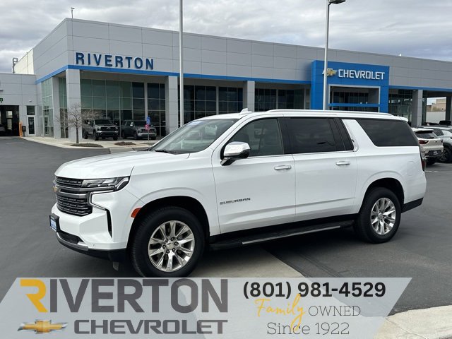 2023 Chevrolet Suburban Premier's photo