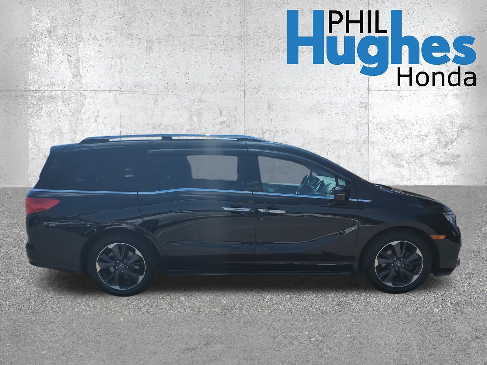 2022 Honda Odyssey Elite photo 2