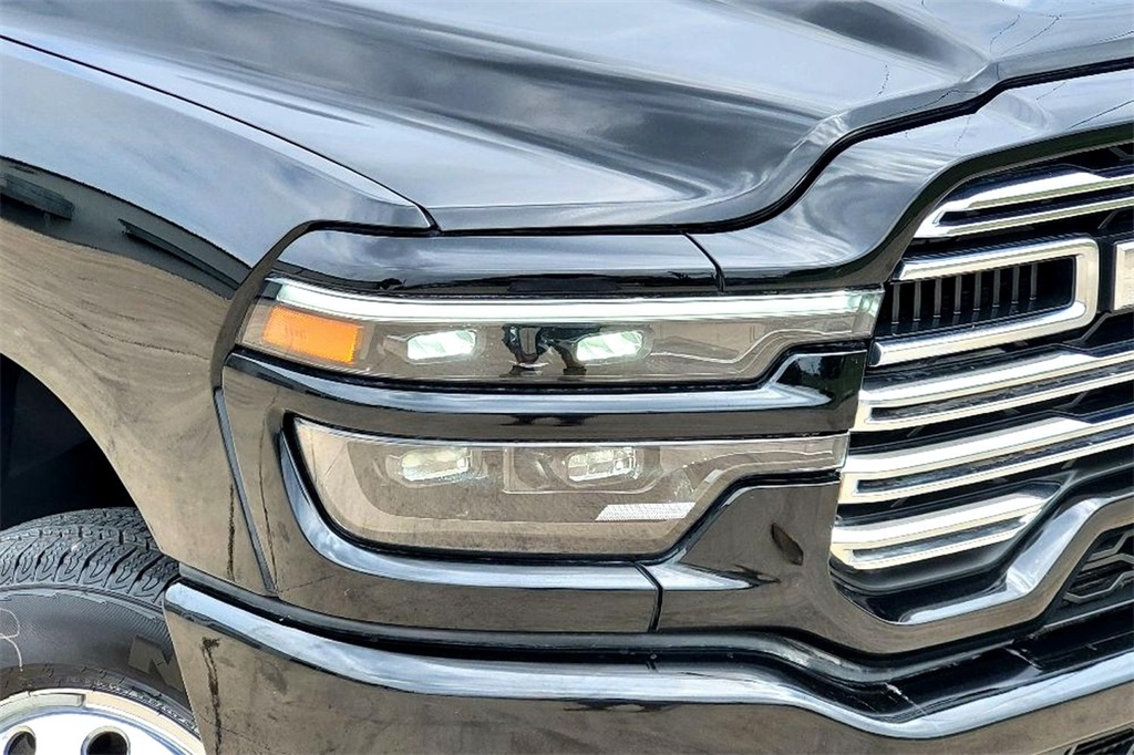 2025 Ram 3500 Laramie photo 2