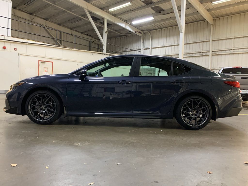 2026 Toyota Camry SE photo 2