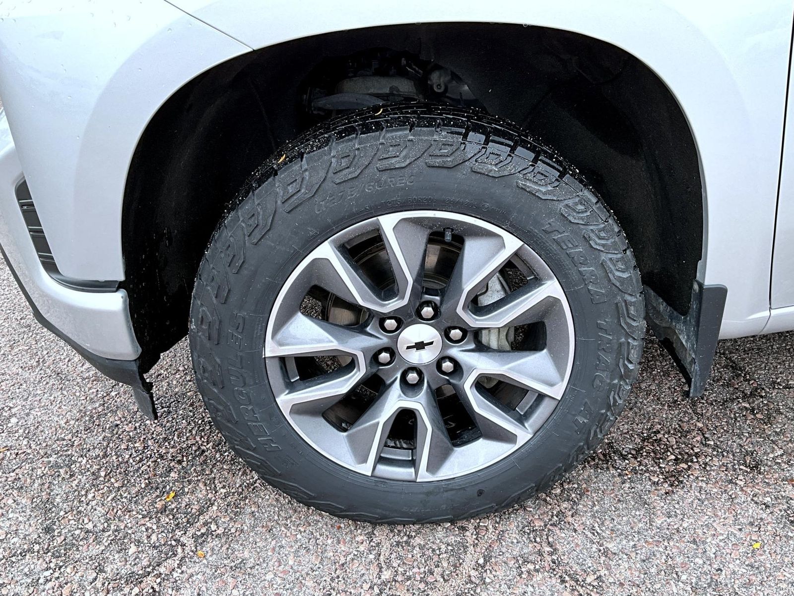 2021 Chevrolet Silverado 1500 RST photo 22