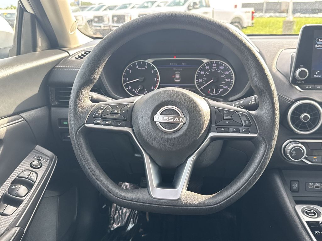 2024 Nissan Sentra SV photo 11