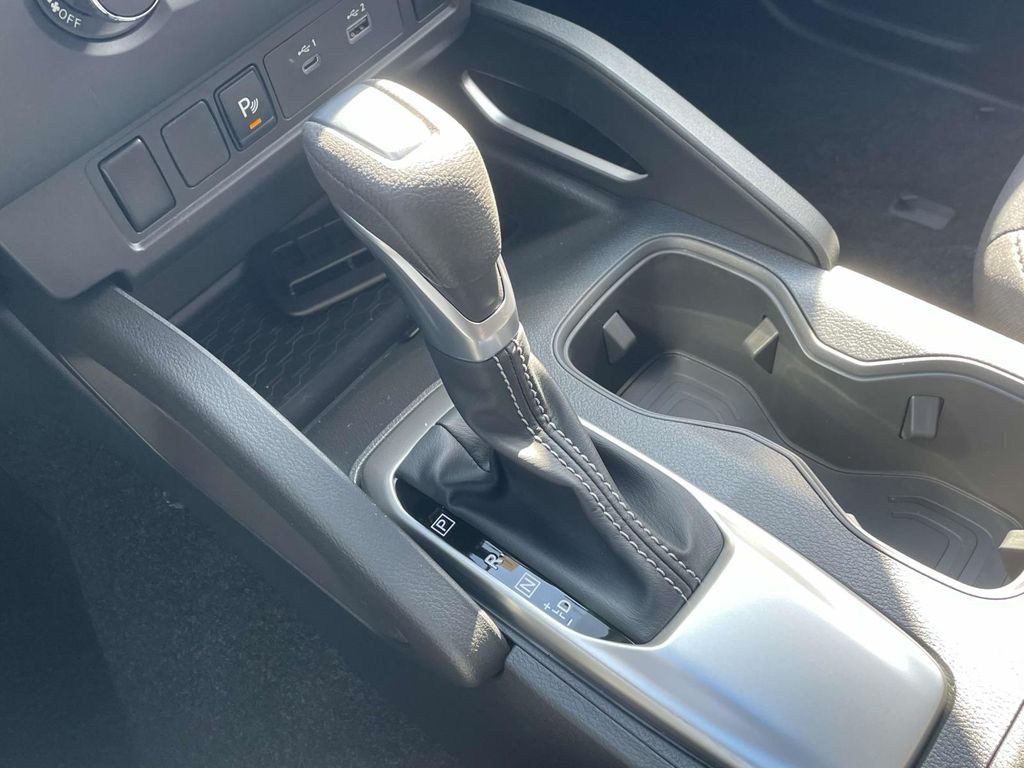 2026 Nissan Frontier Crew Cab SV photo 26