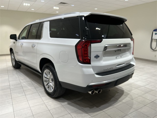 2022 Gmc Yukon XL Denali photo 3