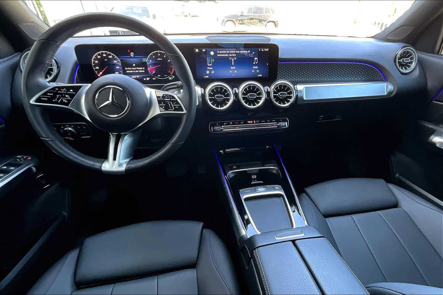 2024 Mercedes Benz GLB 250 photo 15
