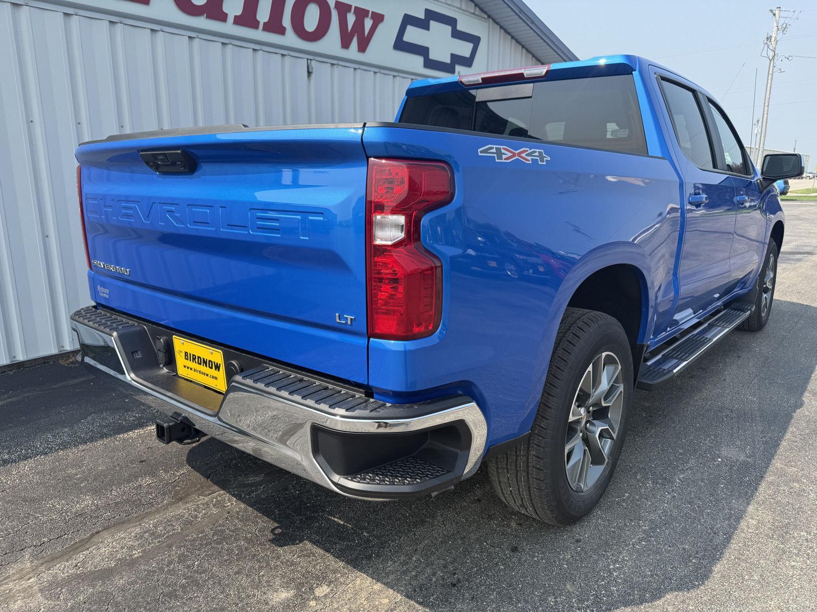 2026 Chevrolet Silverado 1500 LT photo 3