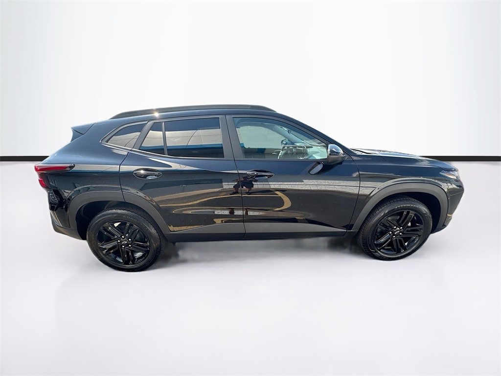 2025 Chevrolet Trax ACTIV photo 4