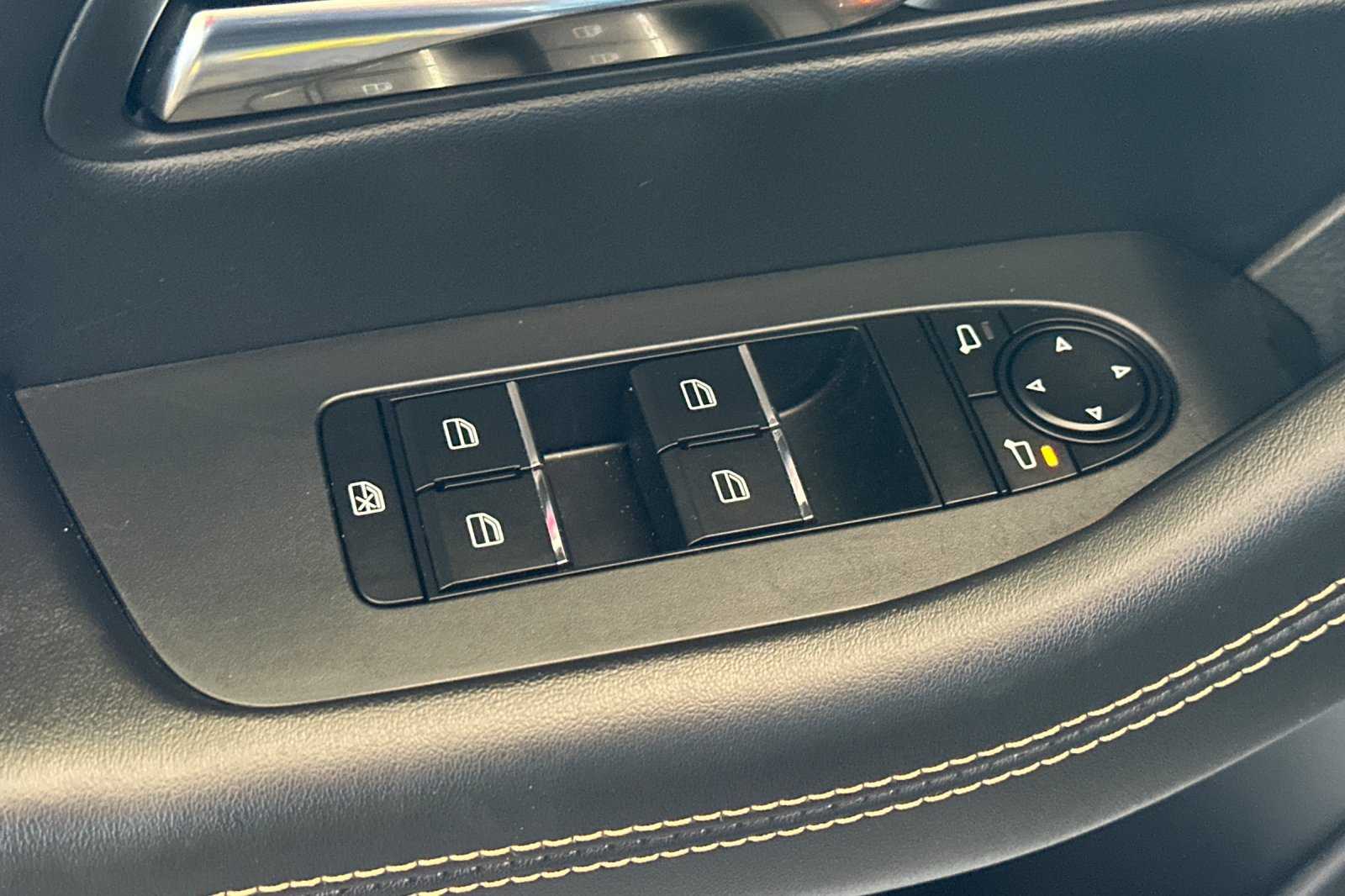 2024 Mazda CX-90 3.3 Turbo Preferred photo 12