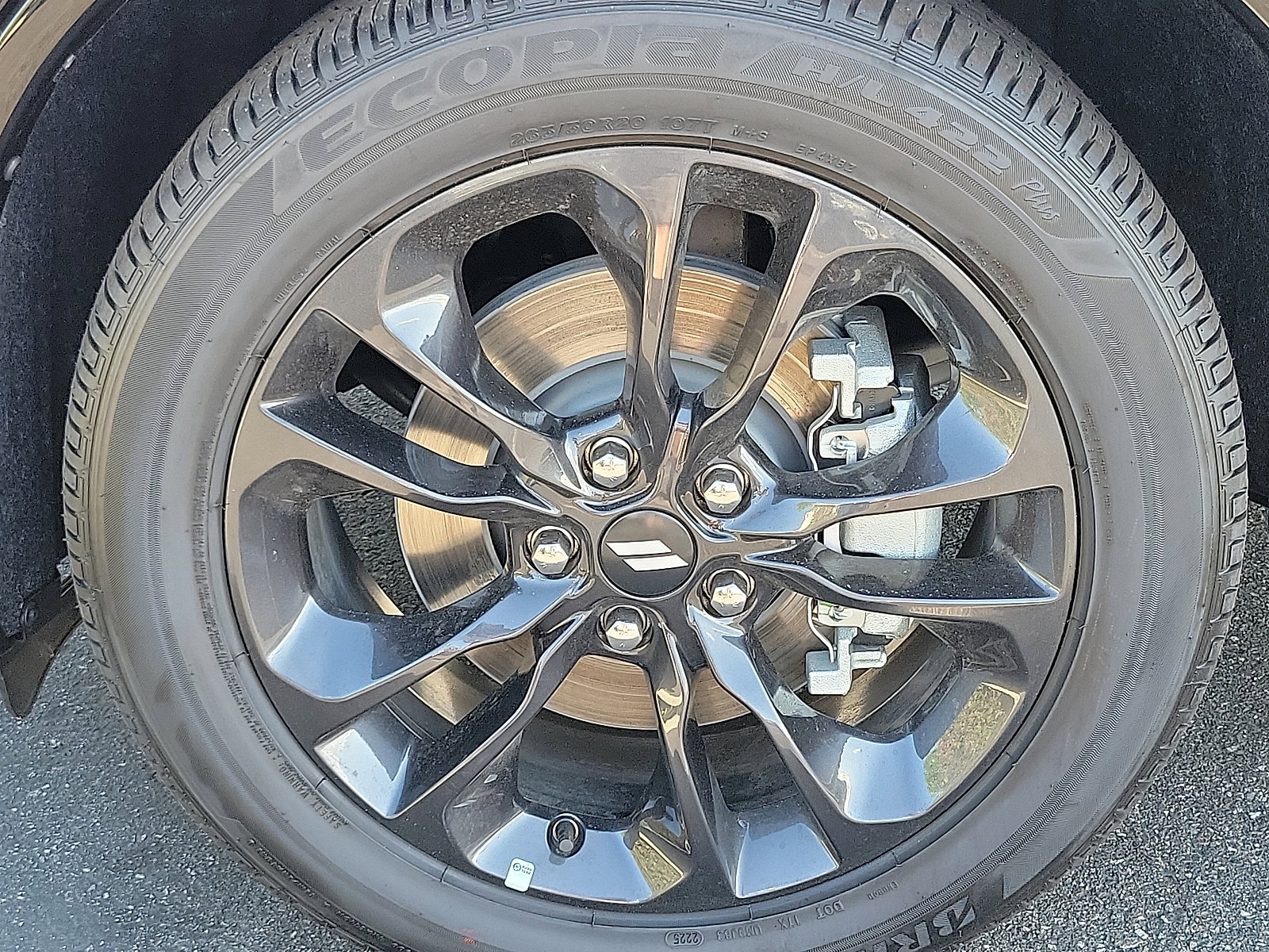 2025 Dodge Durango R/T Plus photo 18