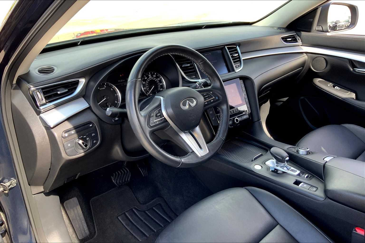 2021 Infiniti QX50 Luxe photo 16