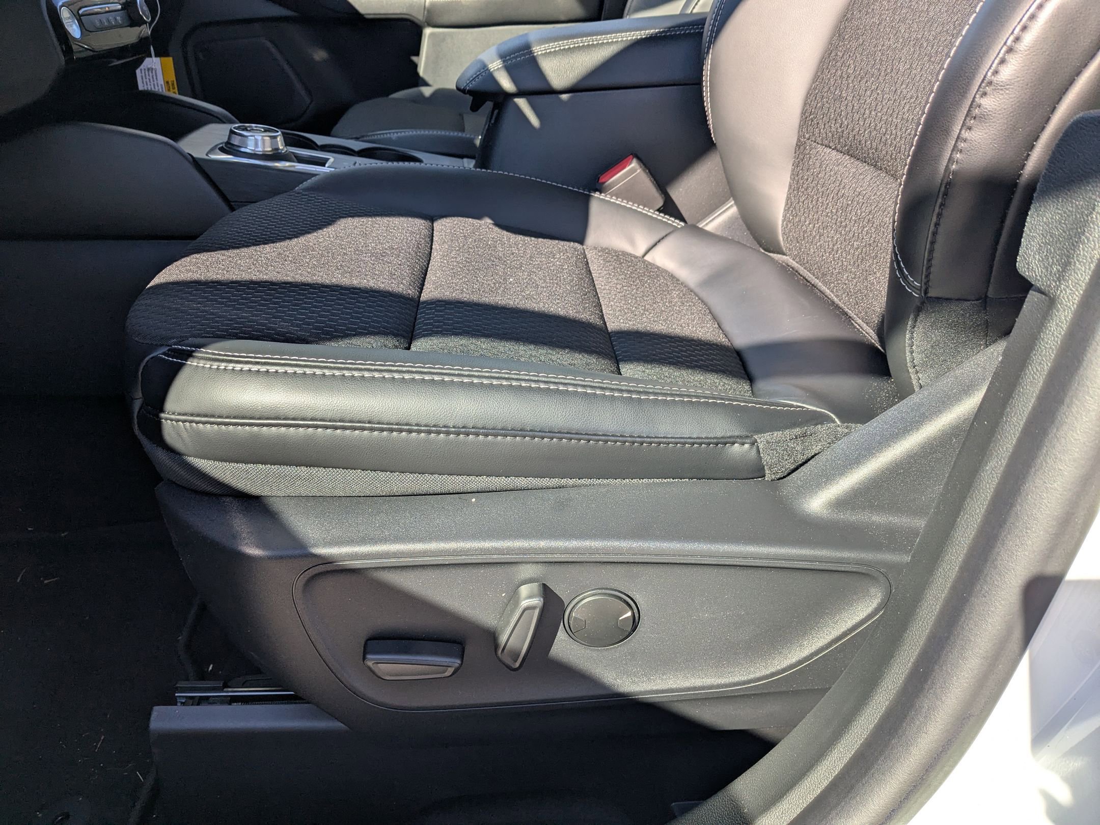 2025 Ford Escape Plug-In Hybrid SE photo 15