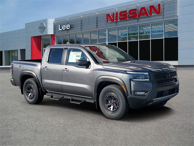 2026 Nissan Frontier PRO-X's photo