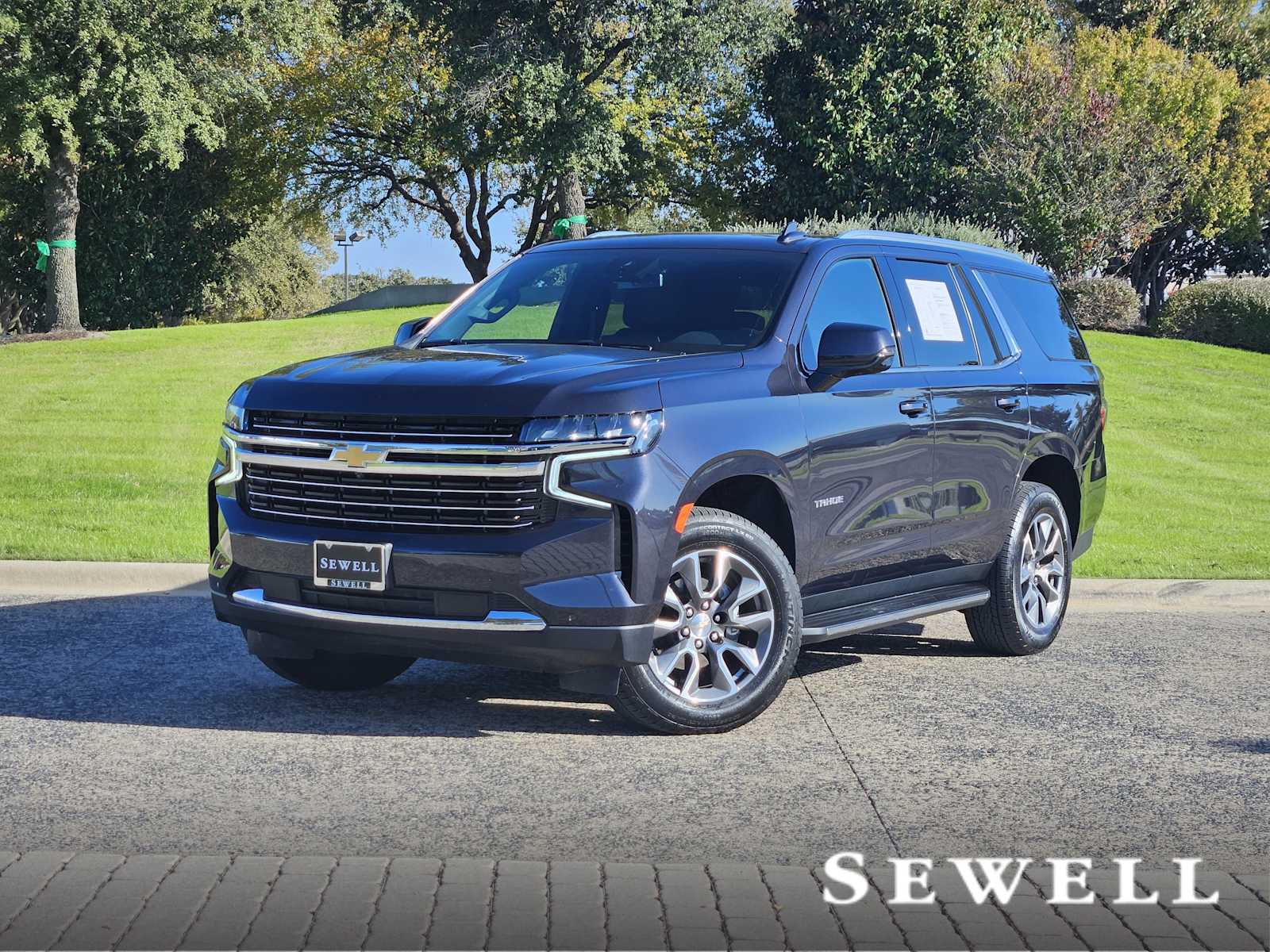 2024 Chevrolet Tahoe LT's photo