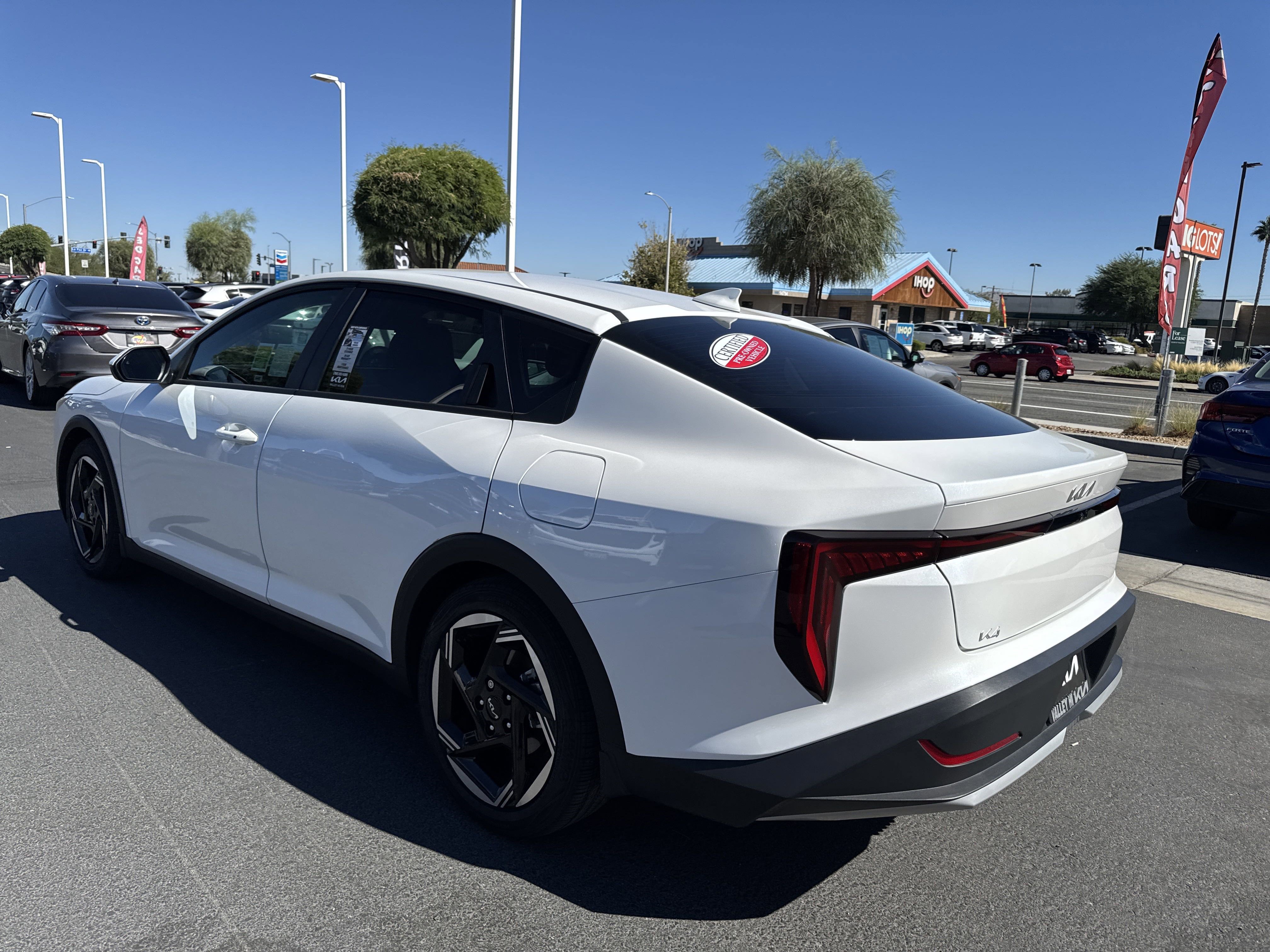 2025 Kia K4 EX photo 4