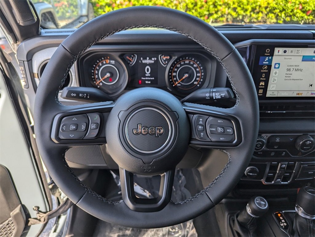 2025 Jeep Gladiator Sport S photo 15