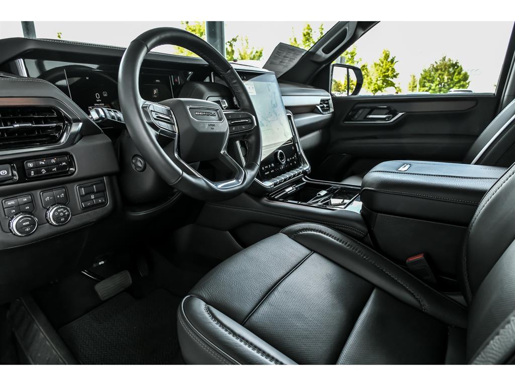 2025 Gmc Yukon XL Denali photo 8