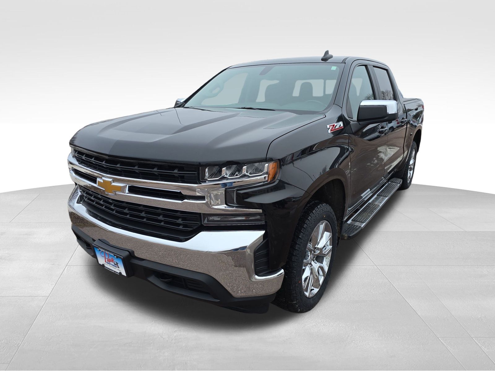 Used 2020 Chevrolet Silverado 1500 LT with VIN 1GCUYDED8LZ111005 for sale in Luverne, Minnesota