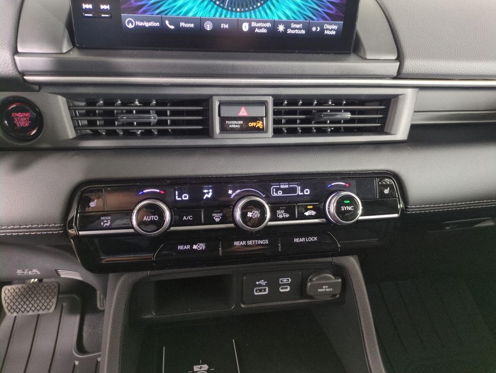2025 Honda Pilot Touring photo 16