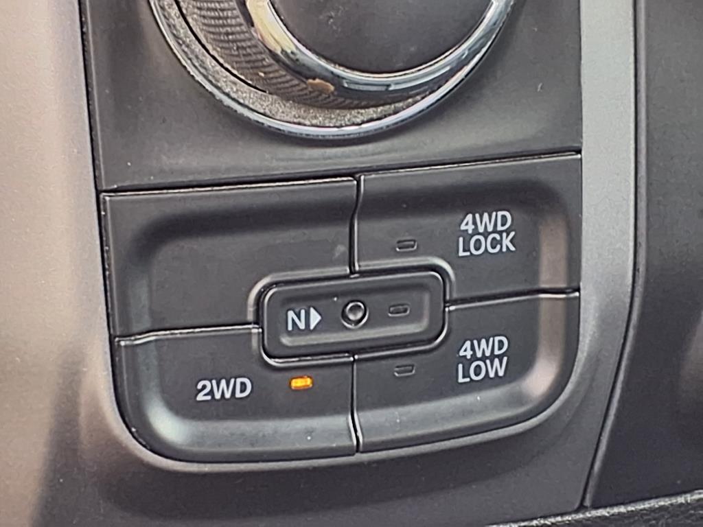 2024 Ram 1500 Classic Warlock photo 18