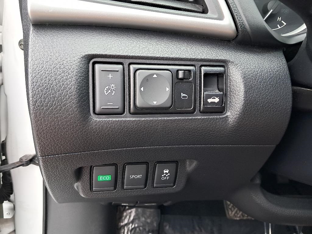 2017 Nissan Sentra photo 10