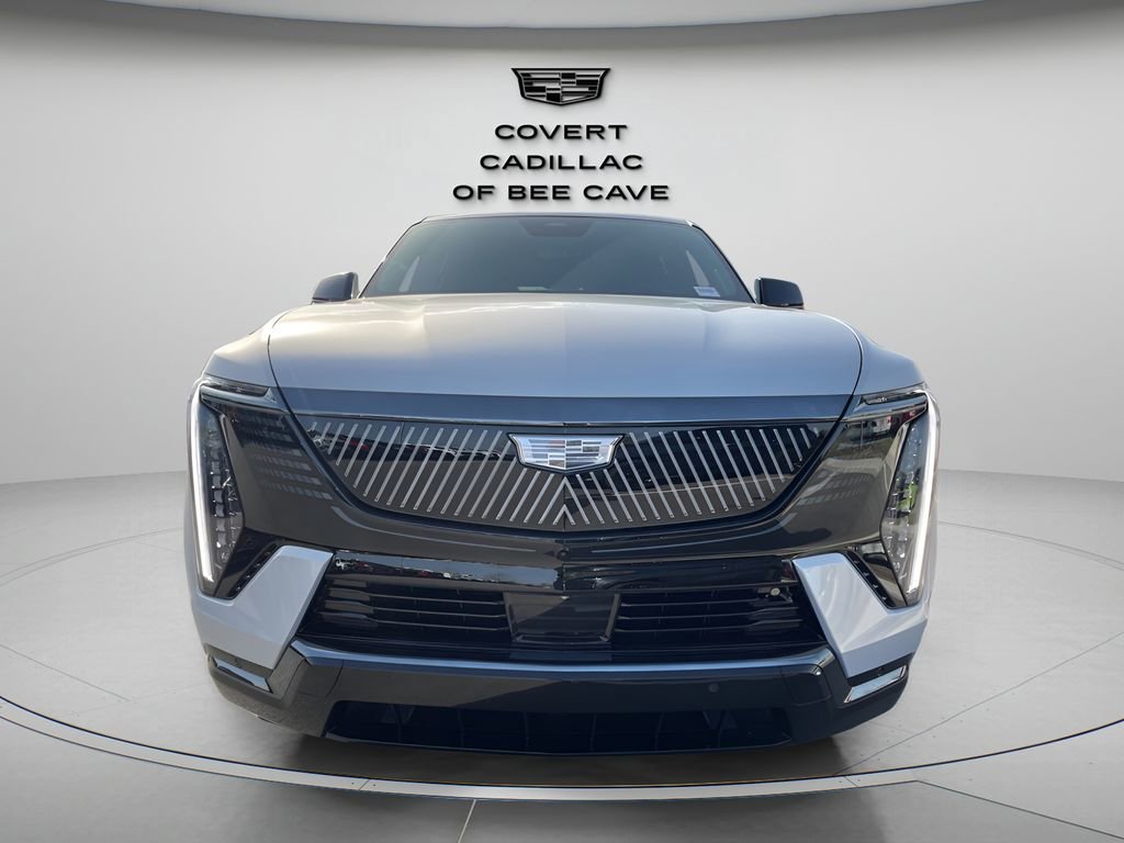 2025 Cadillac Escalade IQ Sport photo 2