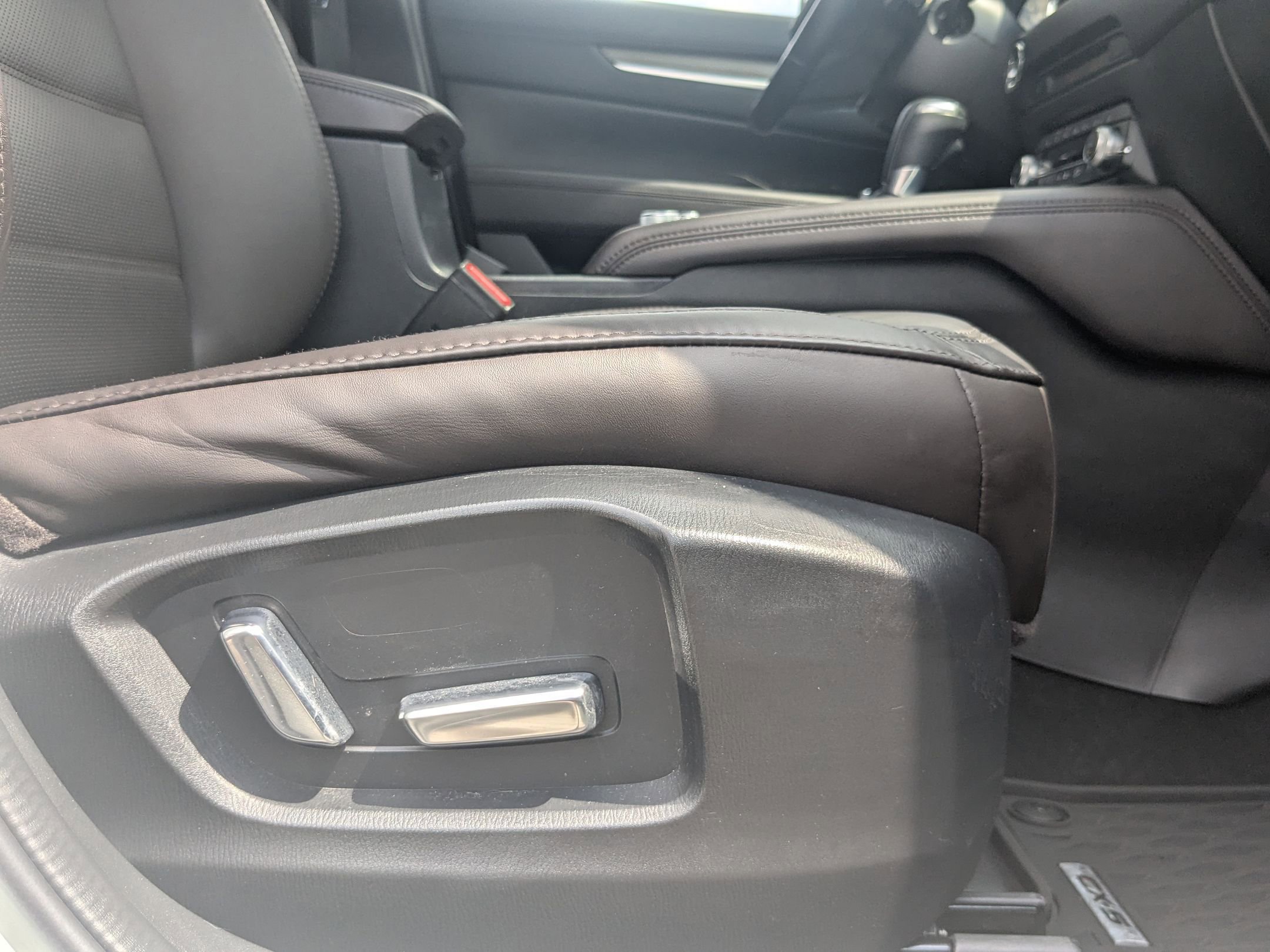 2020 Mazda CX-5 Signature photo 25