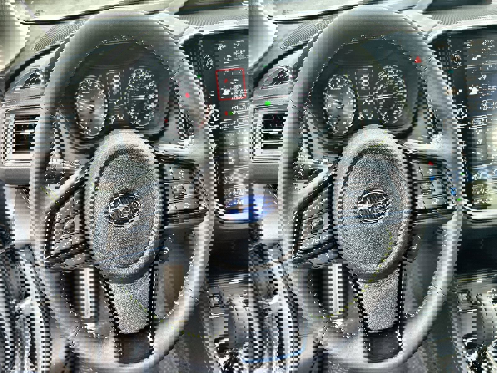 2025 Subaru Ascent Onyx Edition Touring photo 15
