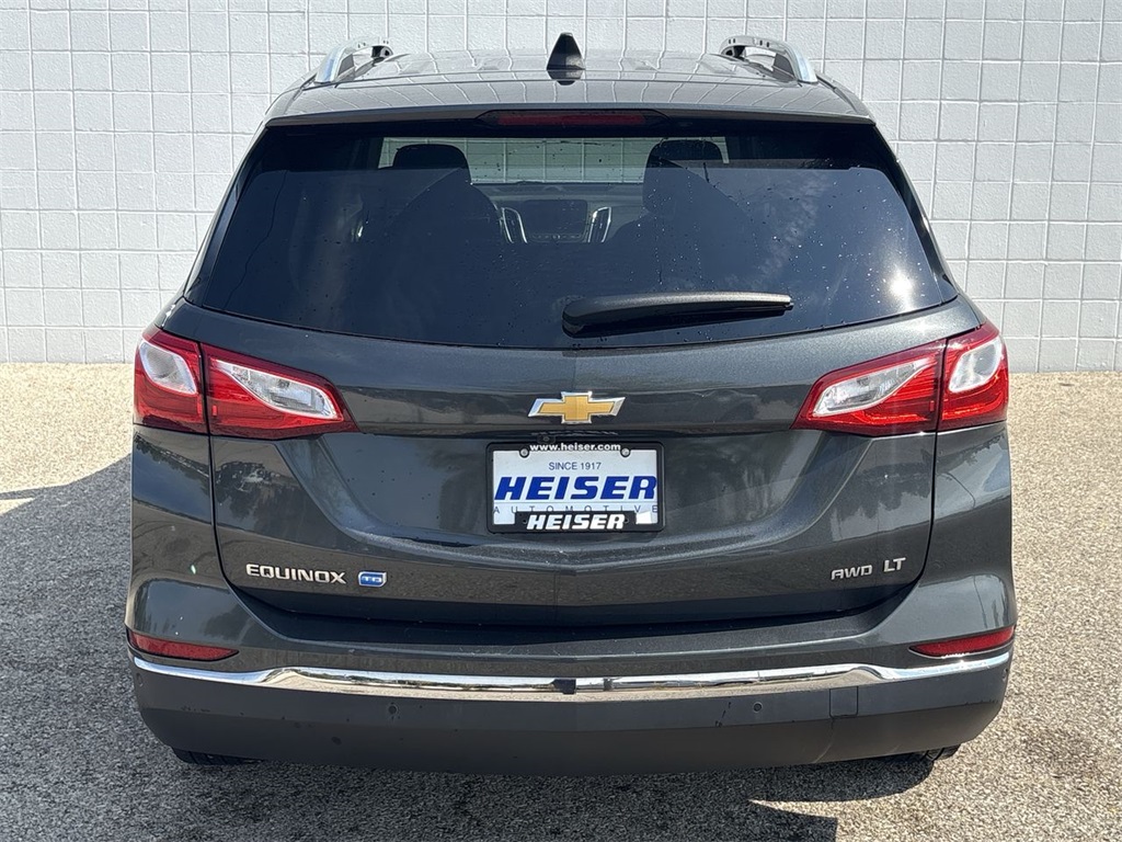 2018 Chevrolet Equinox LT photo 12